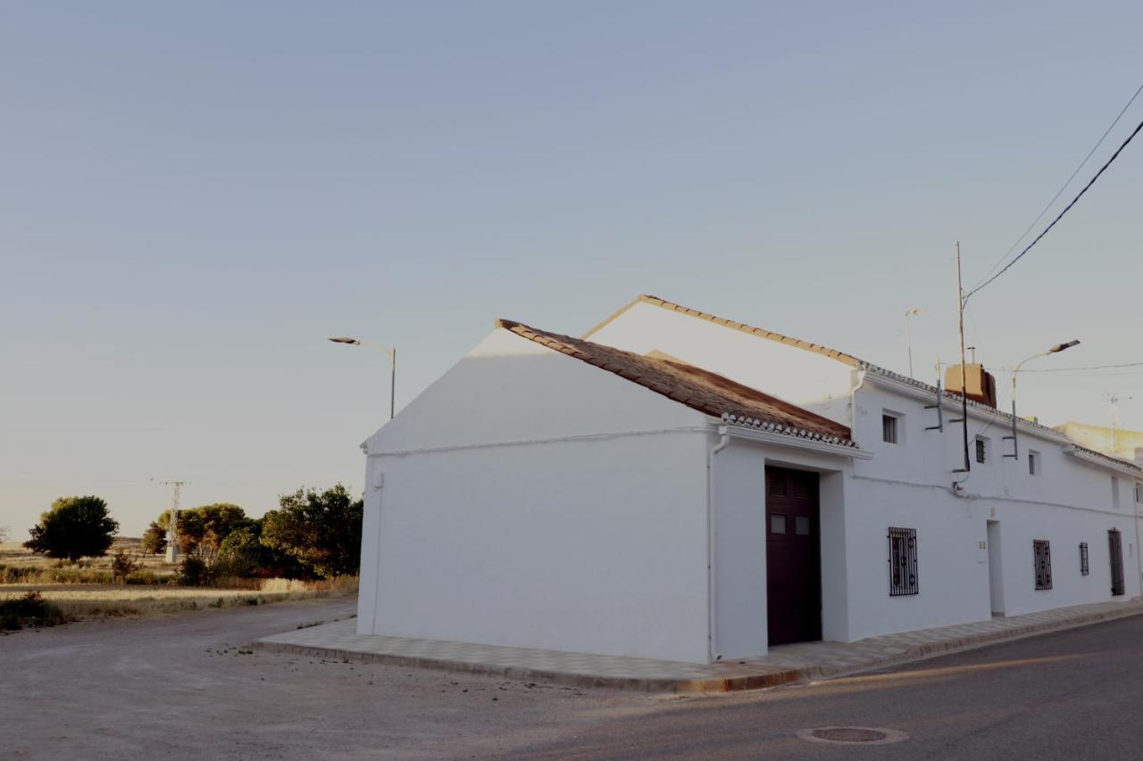 Casa Rural Ideal Para Escapadas Con Barbacoa Y Spa Tinarejos Exterior photo